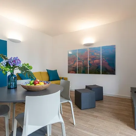 Apartment Beplace In Porta Nuova