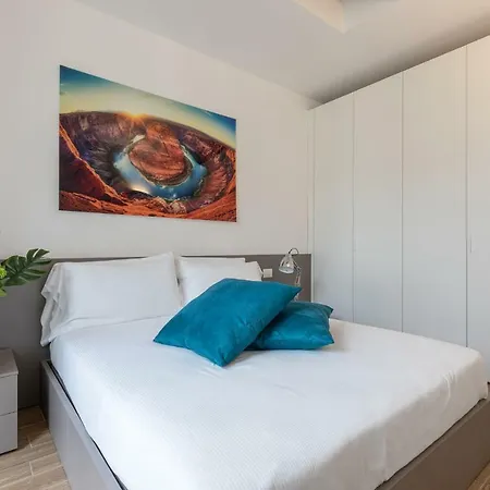 Apartment Beplace In Porta Nuova Milan